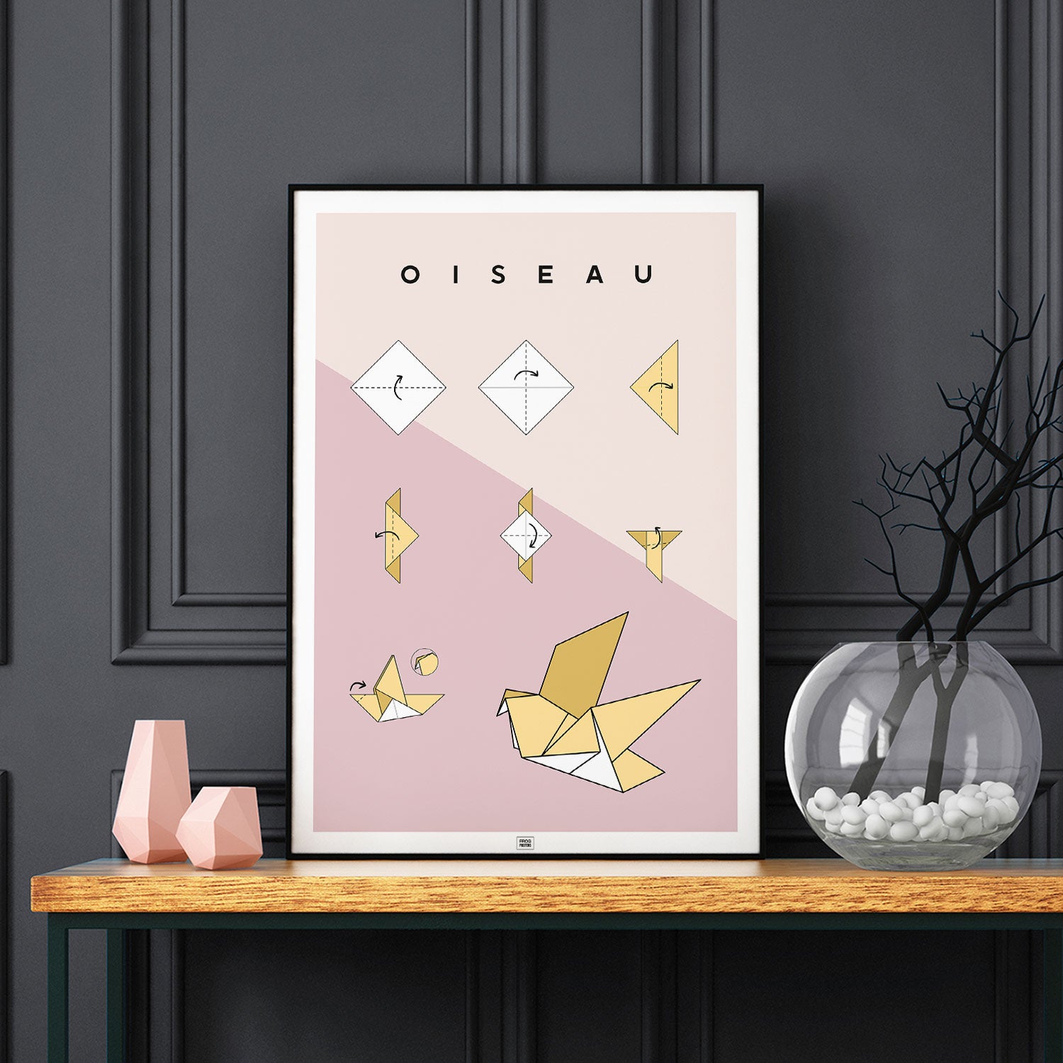 Affiche origami oiseau, poster minimaliste géométrique, sur fond sombre